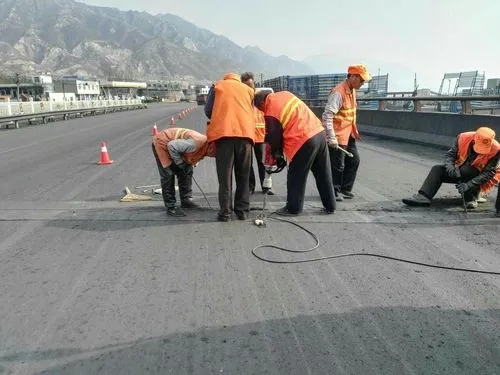 绥芬河道路桥梁病害治理